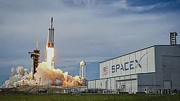  SpaceX планирует IPO на сумму более 30 миллиардов долларов с оценкой в 1,5 триллиона долларов 