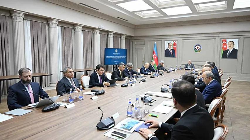 Baş nazir iclas keçirdi - Tapşırıqlar verildi