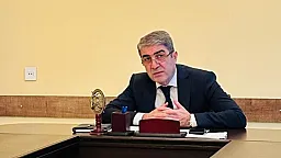 Новый глава исполнительной власти освободил заместителя с 23-летним стажем