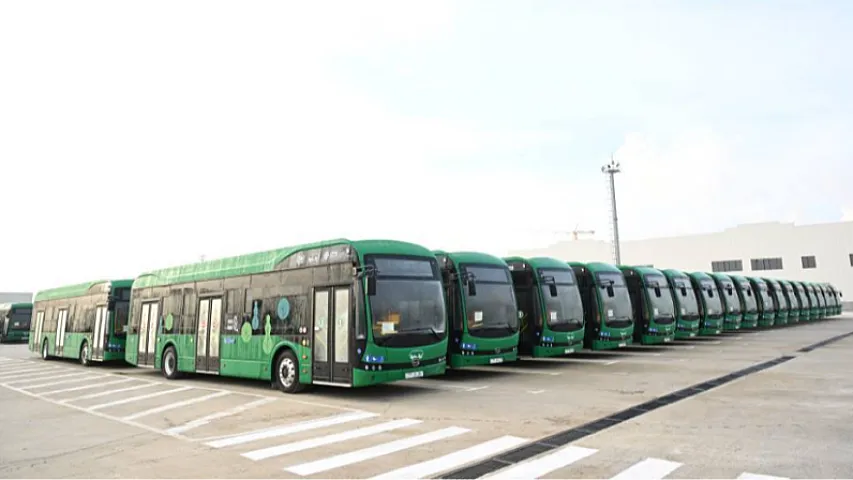 Azərbaycana 127 milyonluq avtobuslar gətirilib