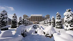 Сколько стоит встретить Новый год в регионах: обзор новогодних пакетов от отелей