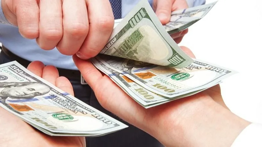 Bu şirkətin 18 000 işçisinə 1500 manatlıq bonus veriləcək 