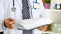 Почти 70 руководителей медицинских учреждений уволены ТӘBİB