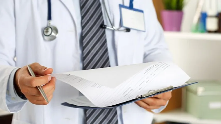 “Həkimlərin orta aylıq əməkhaqqısı 371 faiz artıb”