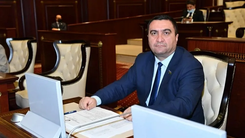 Deputat: "Özəl sektorda aqrar mütəxəssislərə 5 000 manat maaş təklif edilir"