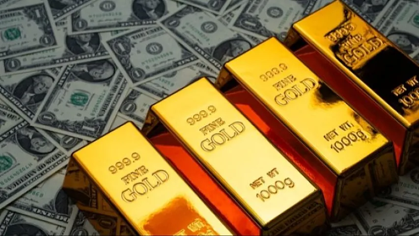 Цена золота впервые в истории превысила 4 500 долларов за унцию