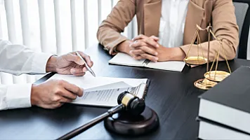 Влияет ли иск против работодателя на будущую карьеру сотрудника