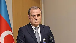 Министр: Прекращение в РФ уголовного дела по факту крушения самолета AZAL вызывает серьезные вопросы