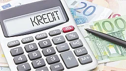 Объём кредитов, направленных в частные банки Азербайджана, вырос на 1,7 млрд манатов