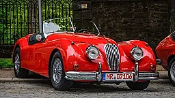 ТОП-5 легендарных классических авто, которые никогда не теряют цены