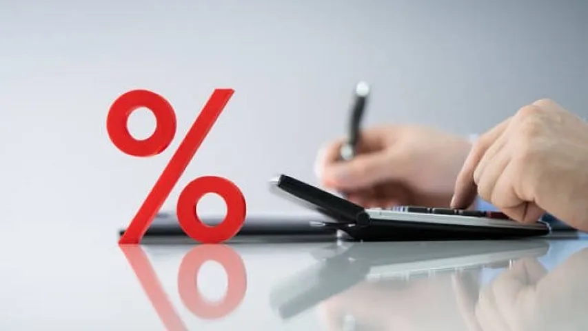 Manat əmanətinə illik ən yüksək faiz verən banklar 