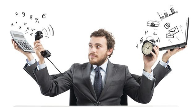 Можно ли законно поручать одному работнику несколько заданий?