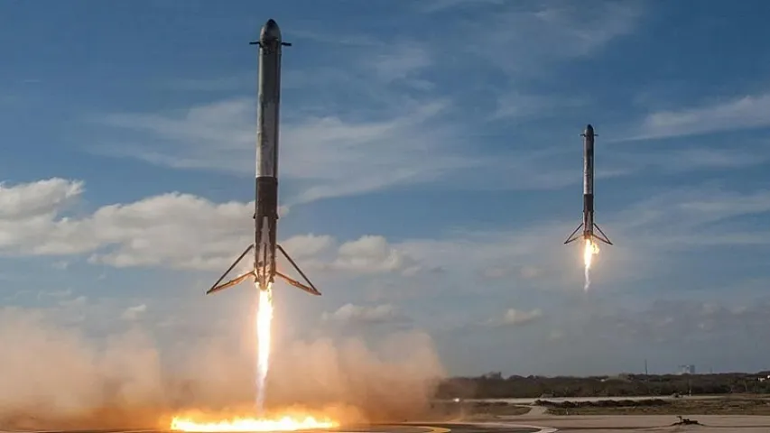 Keçmiş NASA alimi fizika qanunlarını pozan mühərrik yaratdığını iddia edir