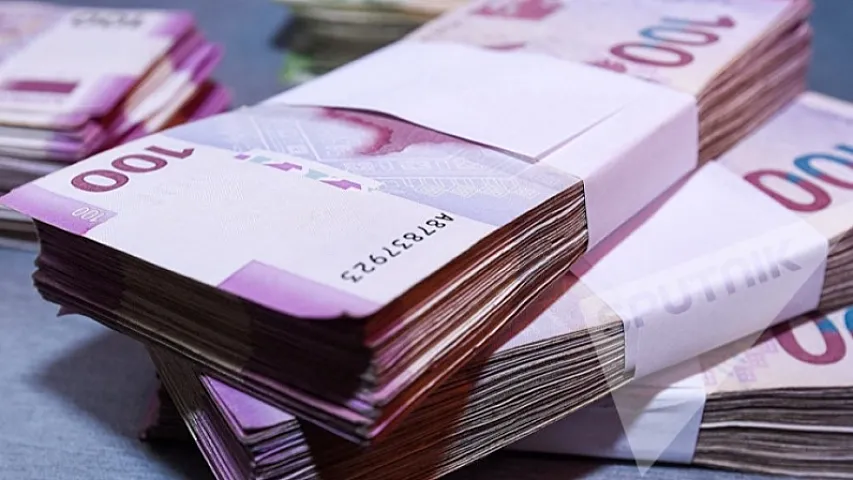 Milli valyutadakı uzunmüddətli kreditlər 2 milyard manatdan çox artıb