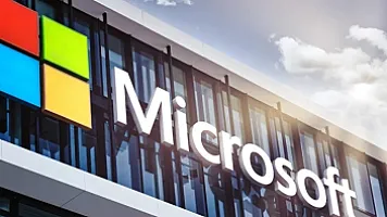 Оплачивает ли Microsoft развитие искусственного интеллекта за счёт сотрудников