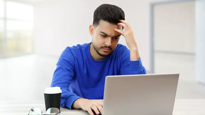 "Eyni CV-ni 50 yerə göndərmək ciddi səhvdir"