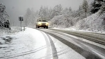 Водителей предупредили об ухудшении погодных условий в Азербайджане