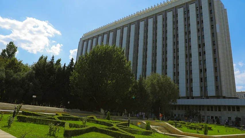 Azərbaycanda bu universitetdə yoxlamalar aparılıb - RƏSMİ