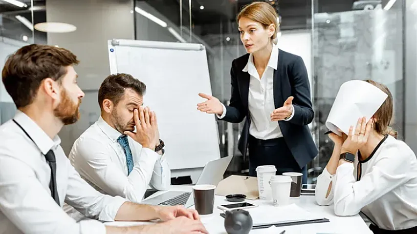 Biznesinizi zərərə uğradan 10 əsas səbəb