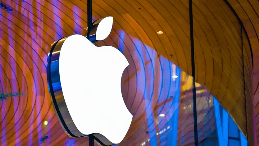 "App Store" inkişaf etdiriciləri 550 milyard dollar gəlir qazanıb