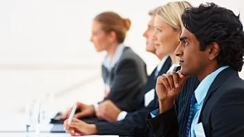 Принятие решений в бизнесе: интуиция или анализ данных