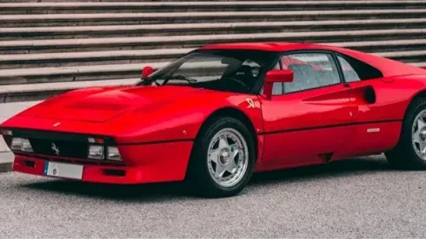 Nadir "Ferrari" hərracda satışa çıxarılacaq