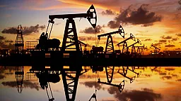 Цена азербайджанской нефти Azeri Light превысила 70 долларов за баррель