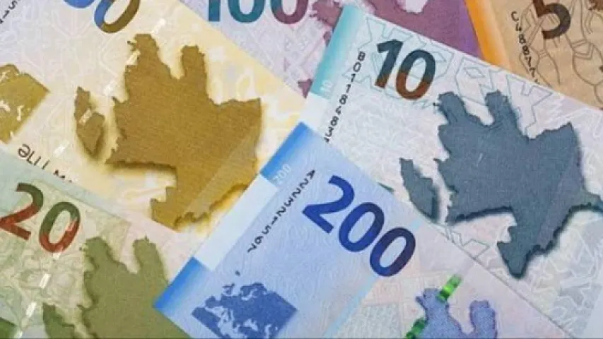 Manat üçün risklər artır? - Bu ilin devalvasiya PROQNOZU