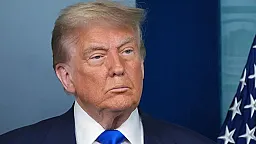 США вводят 200%-ные пошлины на французские вина и шампанское