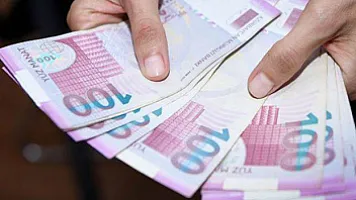 "Yaşayış xərcləri maaşı üstələmir" - İqtisadçı