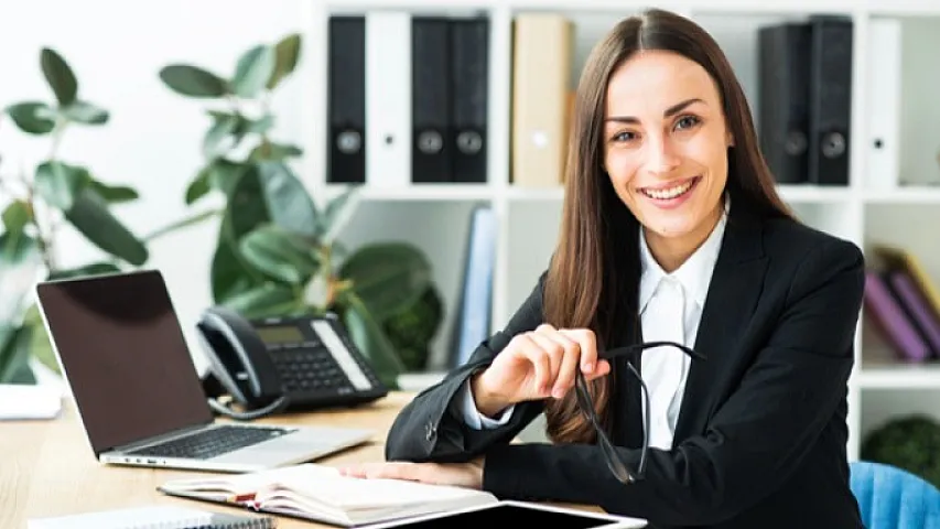 Azərbaycanda bu bankları xanımlar idarə edib