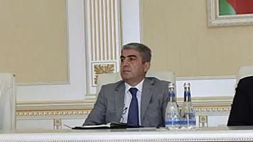 İcra başçısı müavinlərini, köməkçisini və daha bir neçə məmuru işdən çıxardı