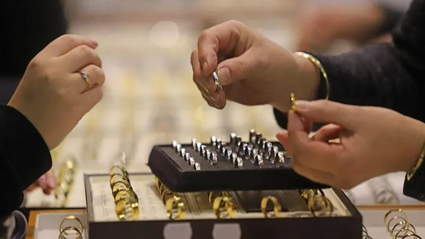 Azərbaycanda türk qızılı kəskin bahalaşdı