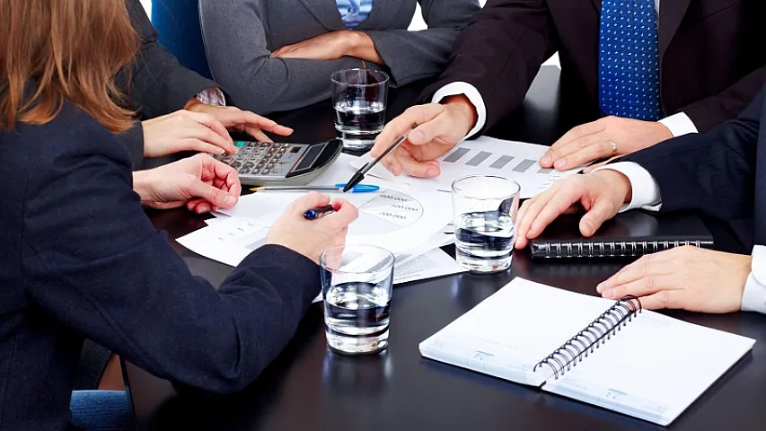 Azərbaycanda qanunvericiliyi pozan məşhur şirkətlər- ADLAR