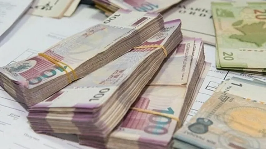 Özəl bankların iqtisadiyyata kredit qoyuluşu 22 milyard manatı keçib