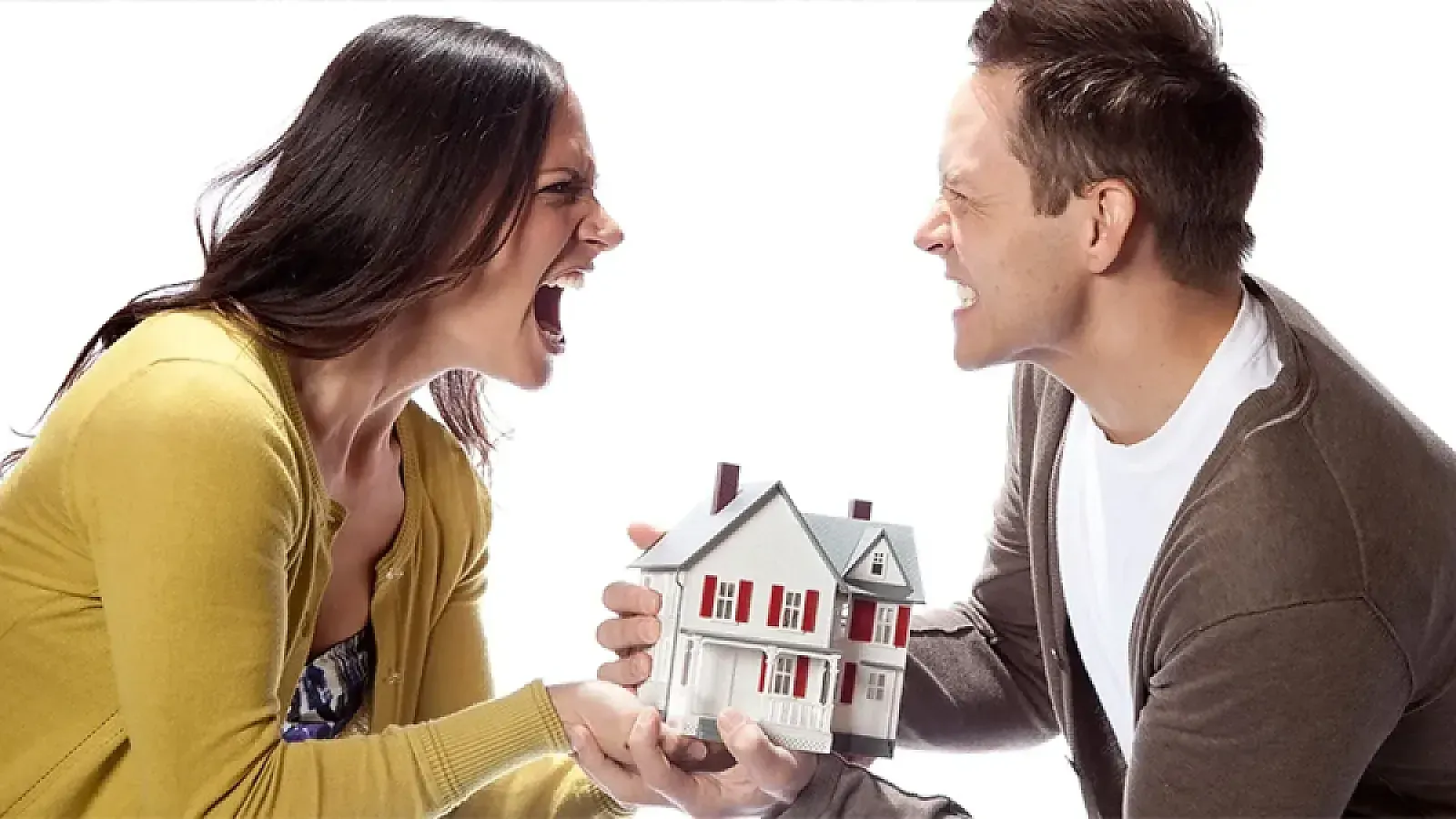  İpoteka ilə alınmış ev boşanma zamanı necə bölünür? 