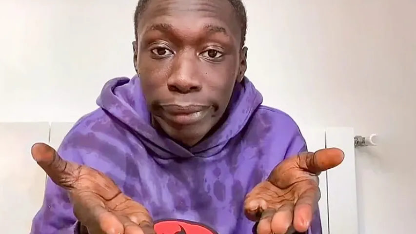 TikTok-un ən məşhuru 1 milyard dollarlıq razılaşma imzaladı 