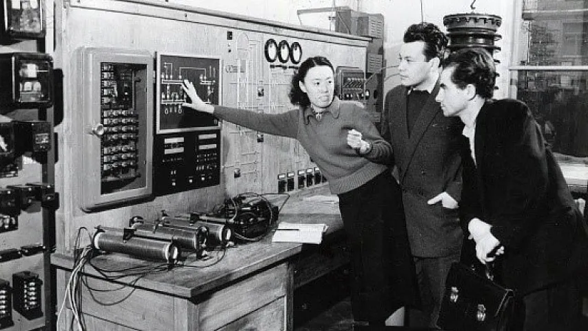 Proqramlaşdırma qadınların işi idi, kişilərin deyil