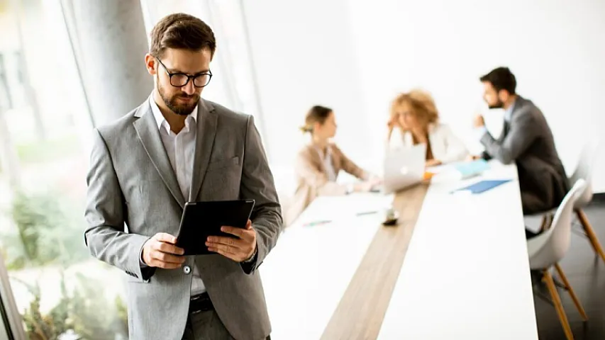 "İşçi hiss etməlidir ki, şirkət böyüdükcə onun da rifahı yaxşılaşır"