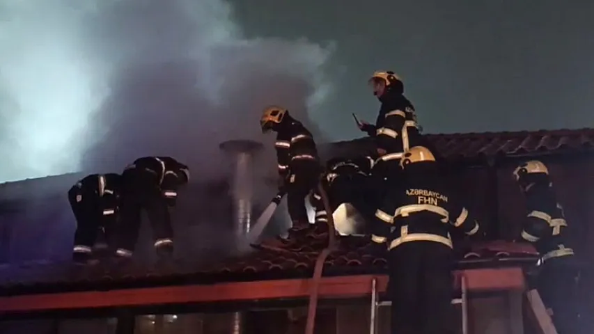 Bakıda restoran yandı 