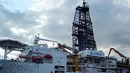 Sakit okeanın rekord dərinliklərində nadir torpaq metalları tapıldı