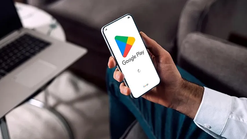Süni intellekt tətbiqlərində gizli təhlükə: İstifadəçilərin məlumatı internetə sızdı