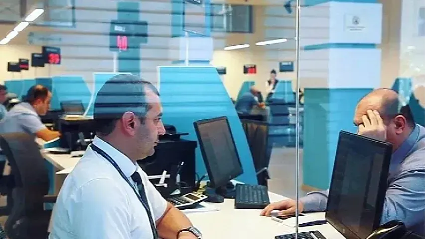 Число клиентов банков в Азербайджане превысило 16,2 миллиона 