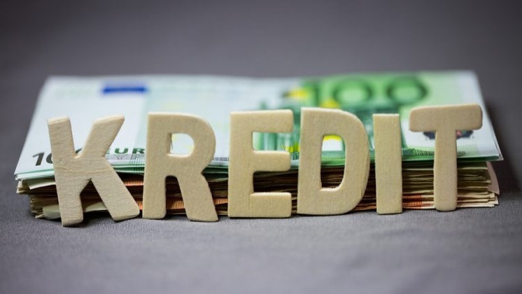 Xarici valyutada ən aşağı və ən yüksək kredit faizlərinin verildiyi İQTİSADİ RAYONLAR