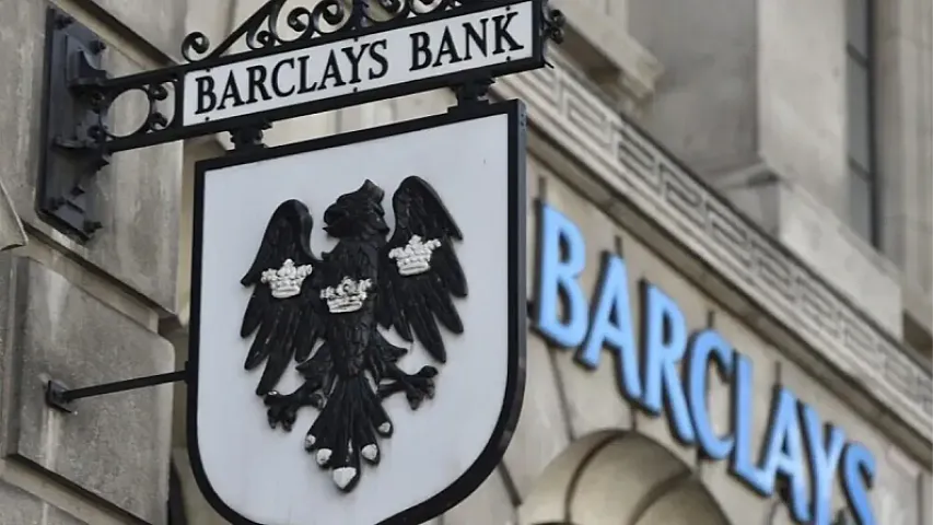 Böyük Britaniyanın "Barclays" bankı əməkdaşlarının bonusları üçün üç milyard dollar ayırıb