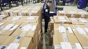 Azərbaycana beynəlxalq poçt göndərişlərinin həcmi və dəyəri azalıb