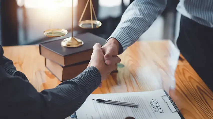 Razılaşmada ilk rəqəmi deyən qazanır