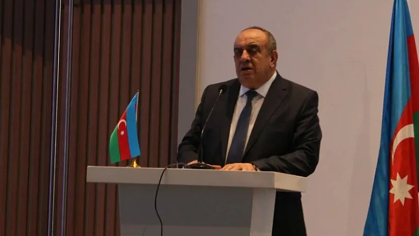 Qaxın sabiq icra başçısının həbs müddəti uzadıldı