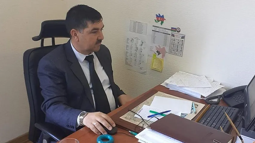 Государственный аграрный центр Нефтчалы объявил выговор главному советнику по жалобам граждан