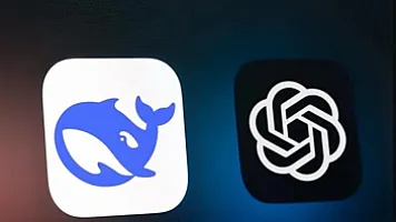 "OpenAI" "DeepSeek"i süni intellekt texnologiyalarını oğurlamaqda ittiham edir